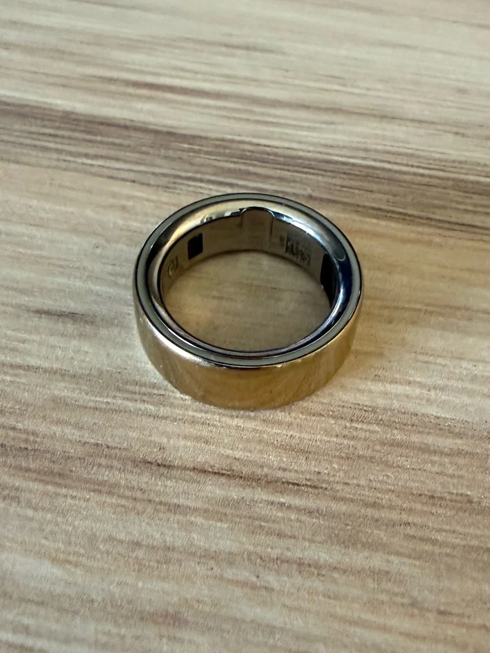 Oura Gold Smart Ring Size 8
